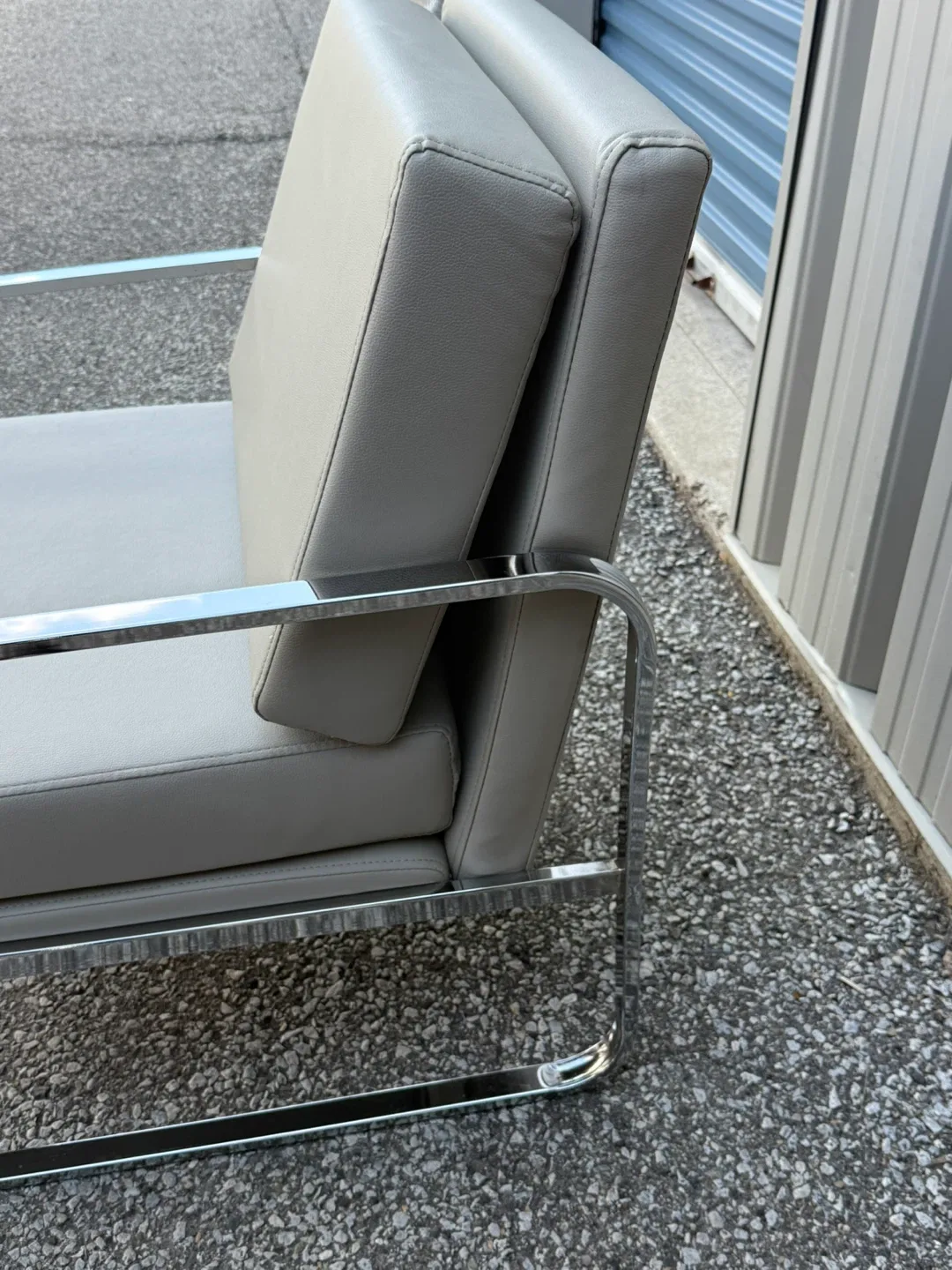 Modern Armchair Leather Gray image indicator(9)