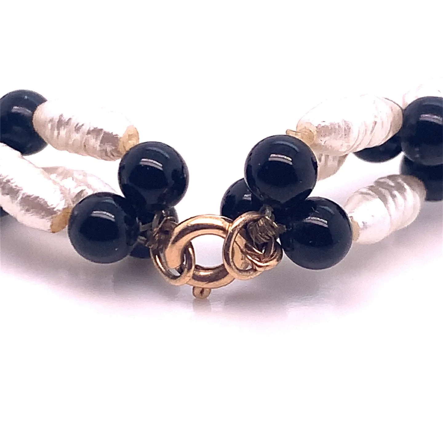 10k Pearl and Onyx Necklace & Bracelet SET image indicator(5)