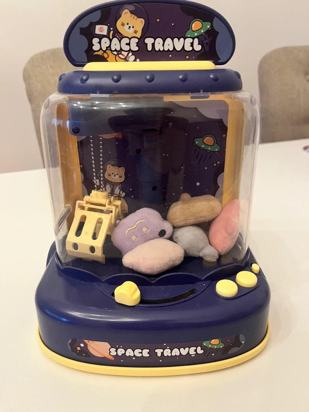 Space Travel Claw Machine thumbnail