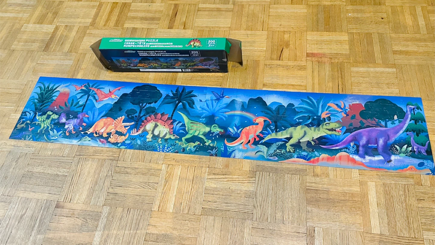 R/C super car for kids and a big dinosaurs puzzle - photo 5