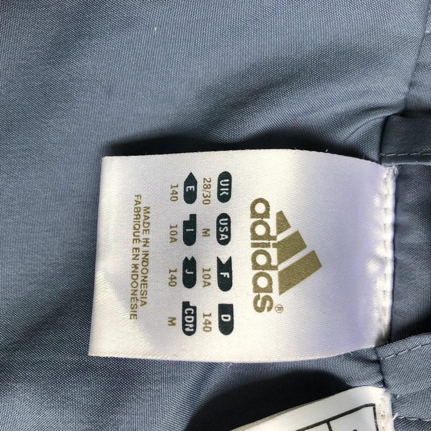 Adidas jacket size 10-12 image indicator(4)