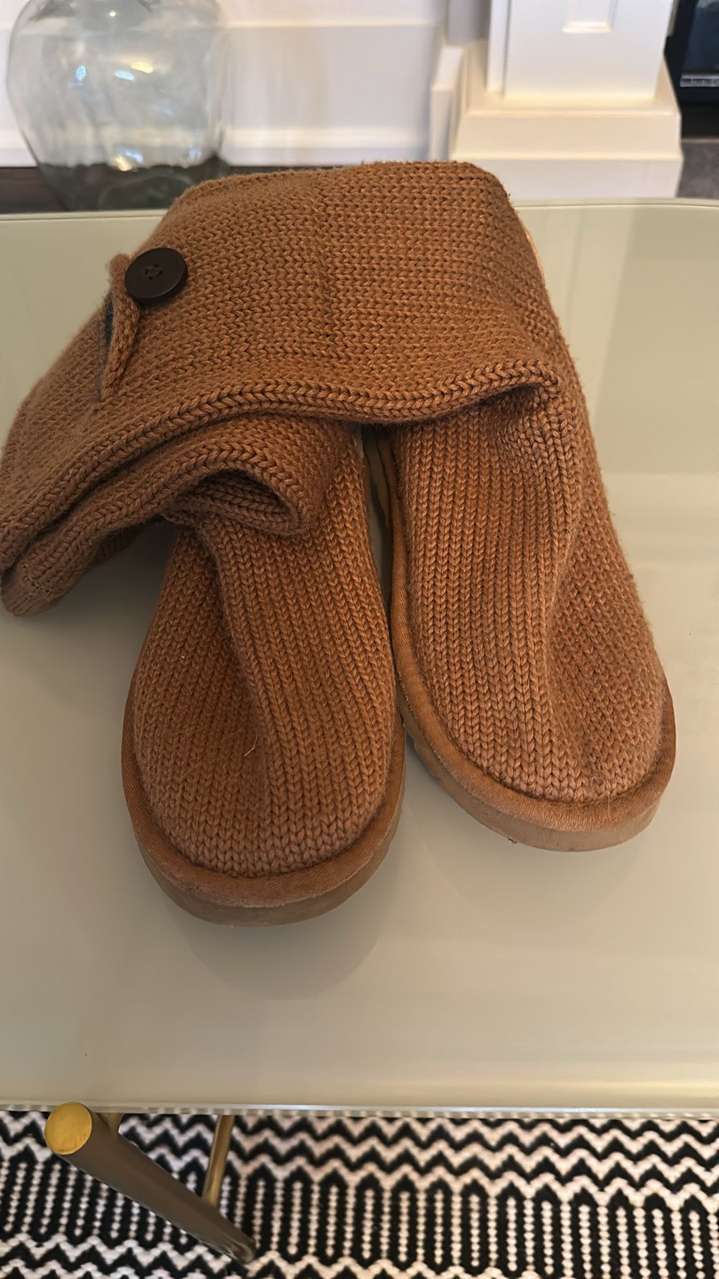 UGG Knit Boots, Size 9