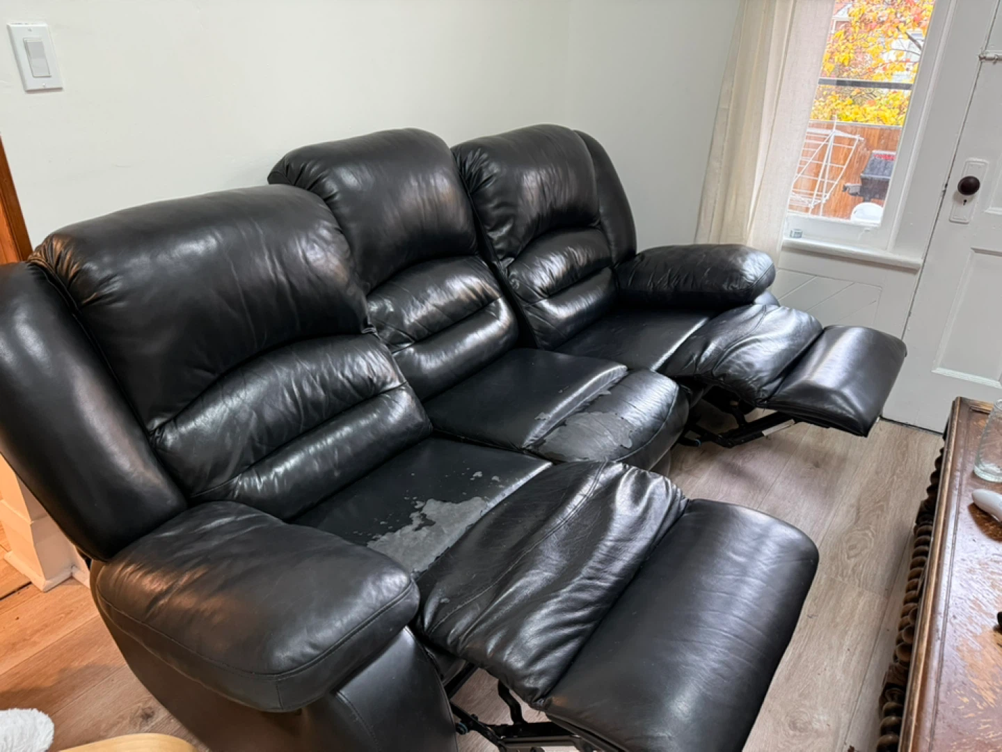 Black Leather Reclining Sofa - photo 2