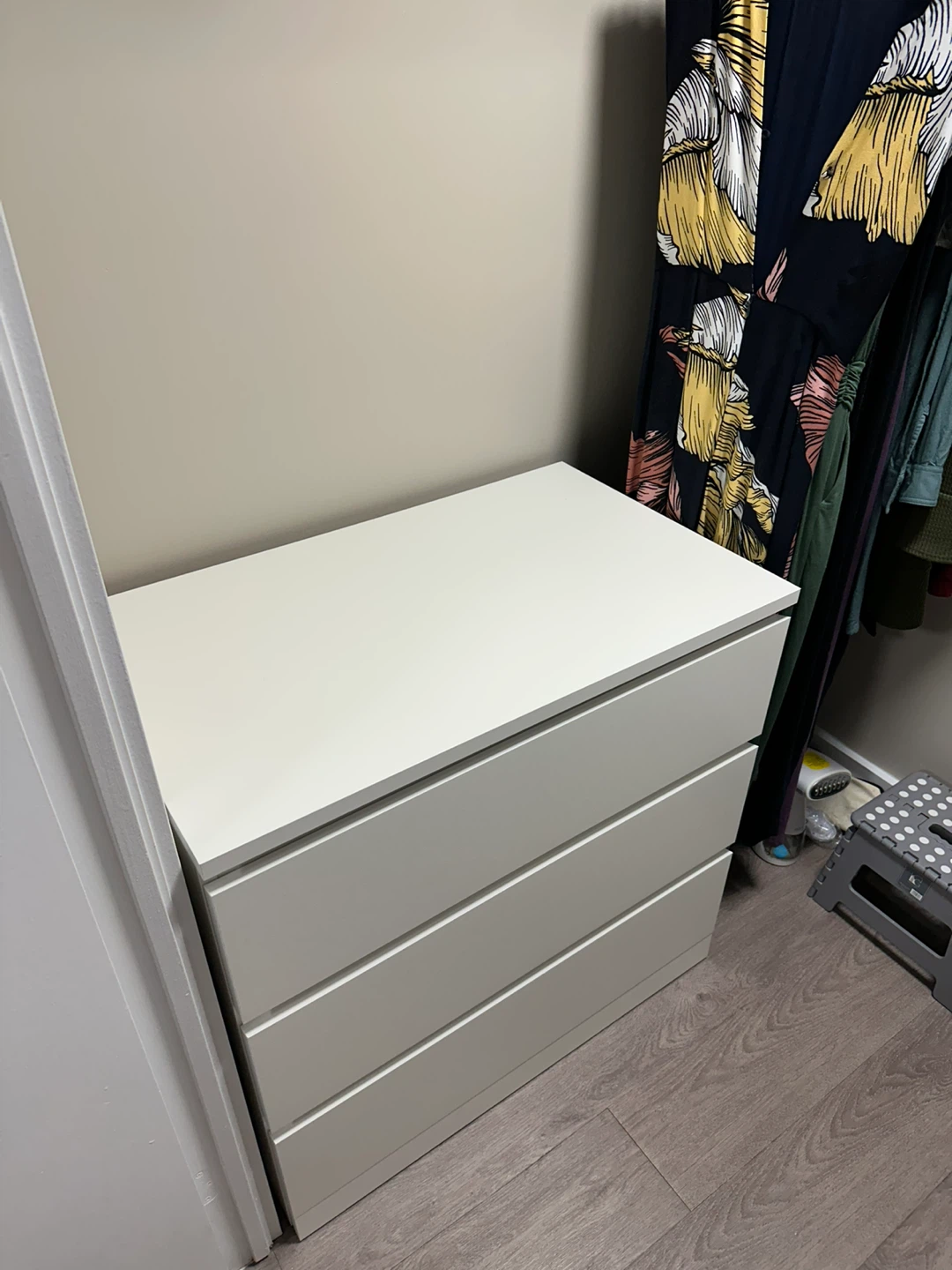 Ikea Malm 3-Drawer Dresser - White - photo 2