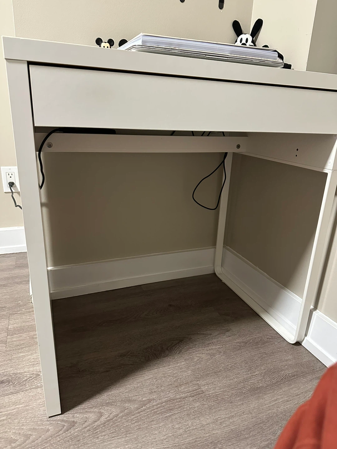 White IKEA Micke Desk with Drawer - photo 3