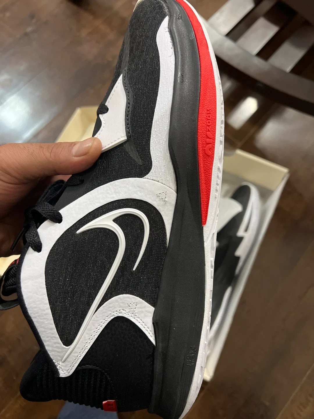 Nike Kyrie Low 5 Basketball Shoes - Black/White, Size 13 image indicator(5)