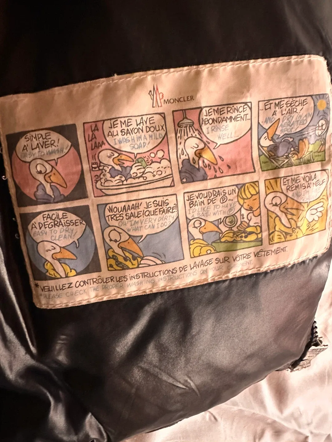 moncler montbeliard black puffer jacket image indicator(4)