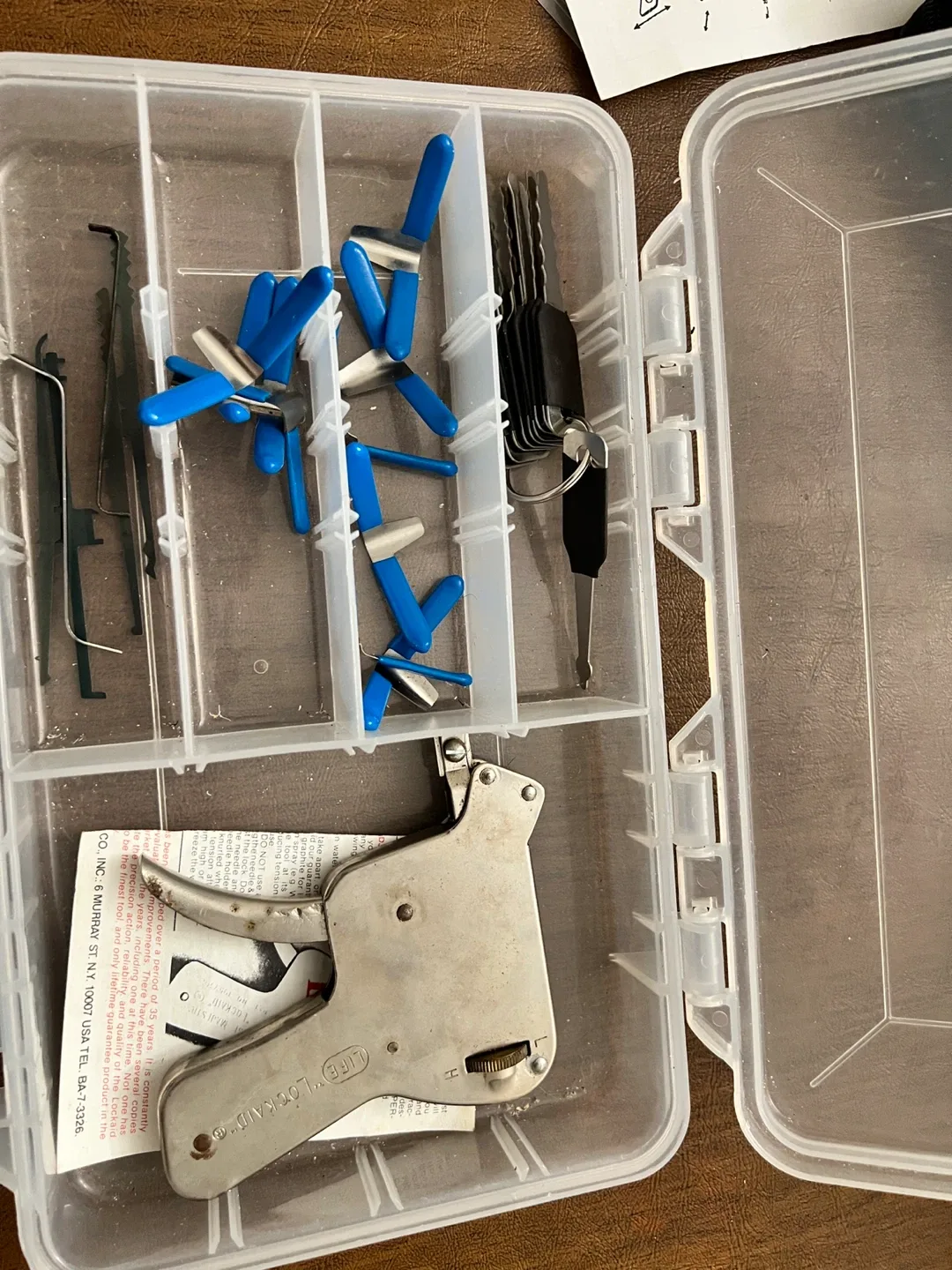 Lock Picking Tools & Book image indicator(4)