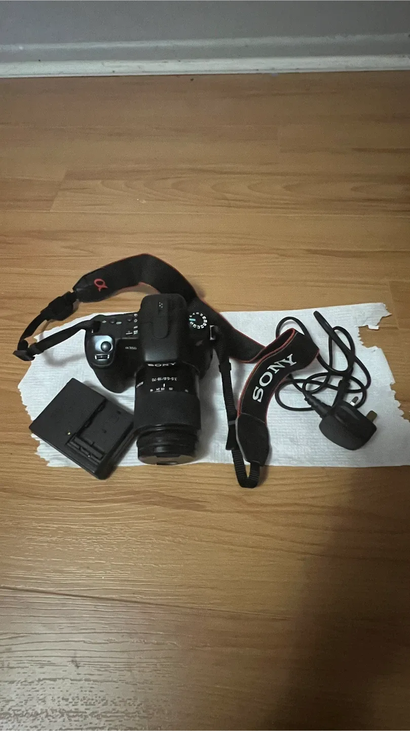 Sony Alpha DSLR-A350 Camera w/ Accessories image indicator(2)