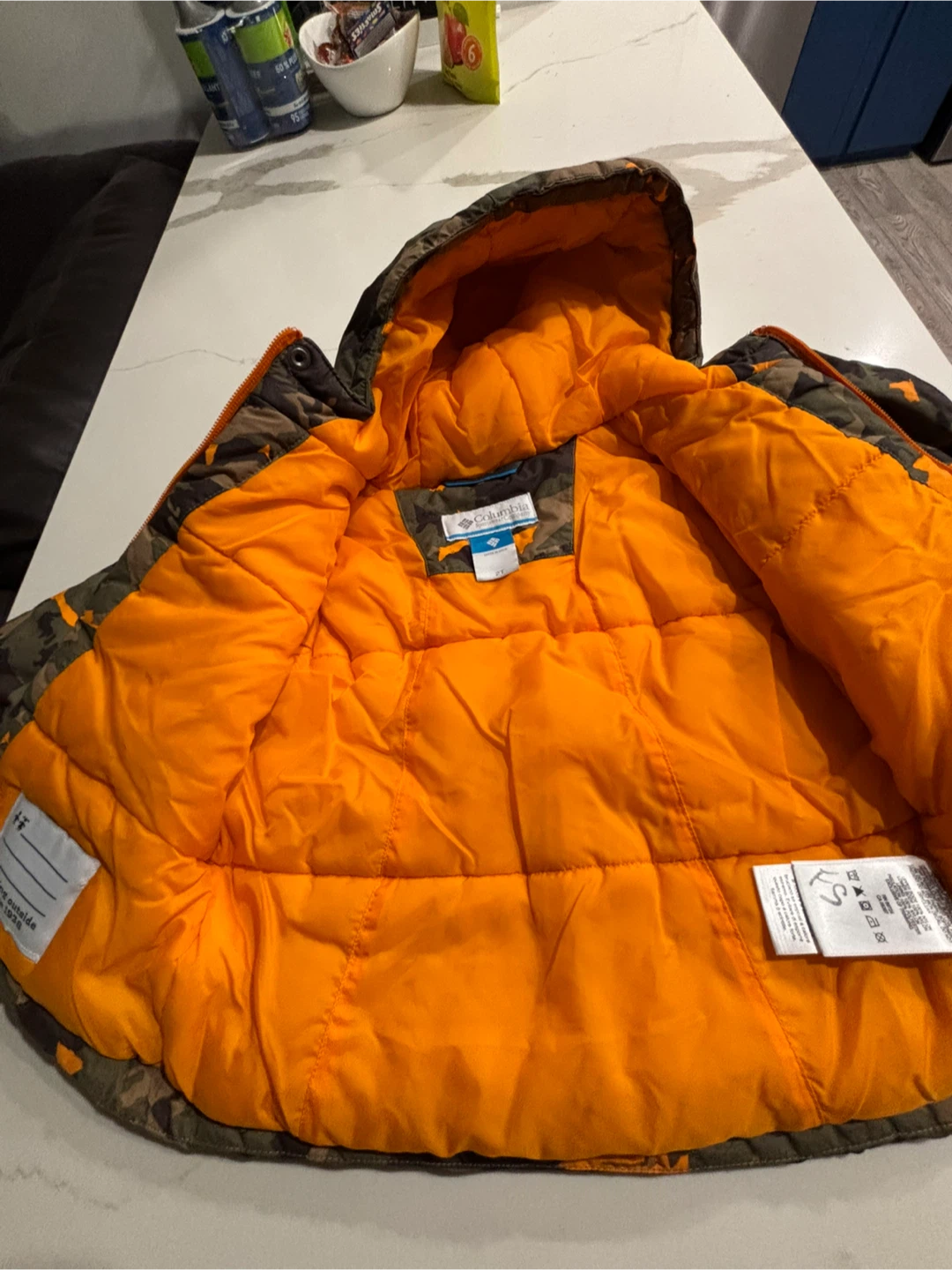 Columbia Camo Puffer Jacket - Size 2T - photo 4