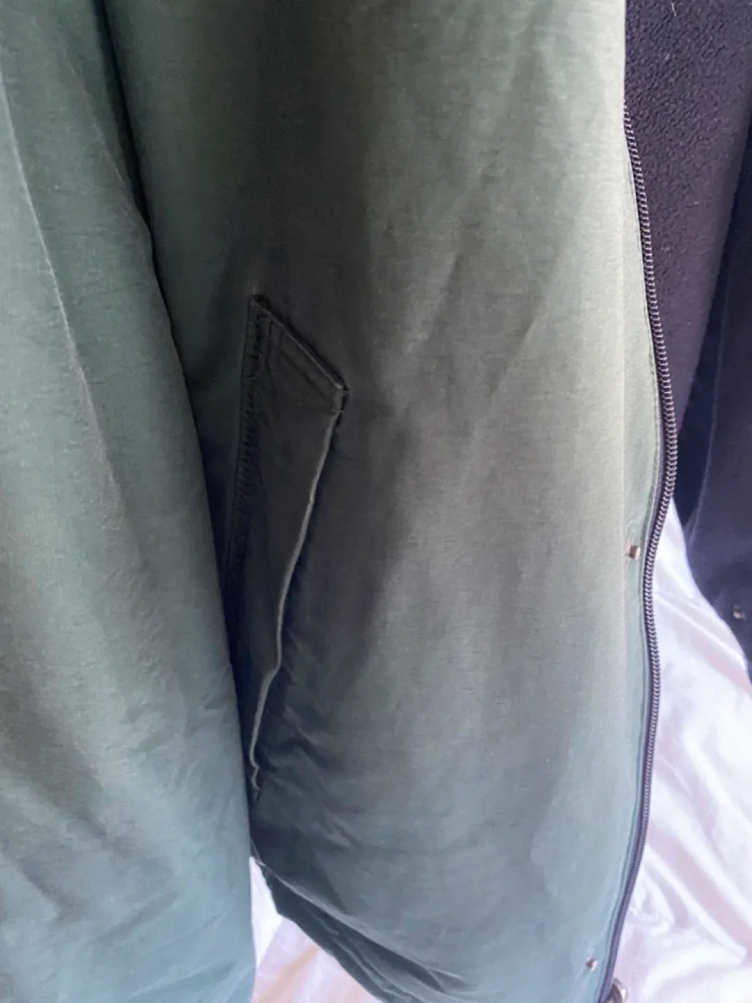 Like new condition Nautica Colour Blocked Jacket image indicator(5)