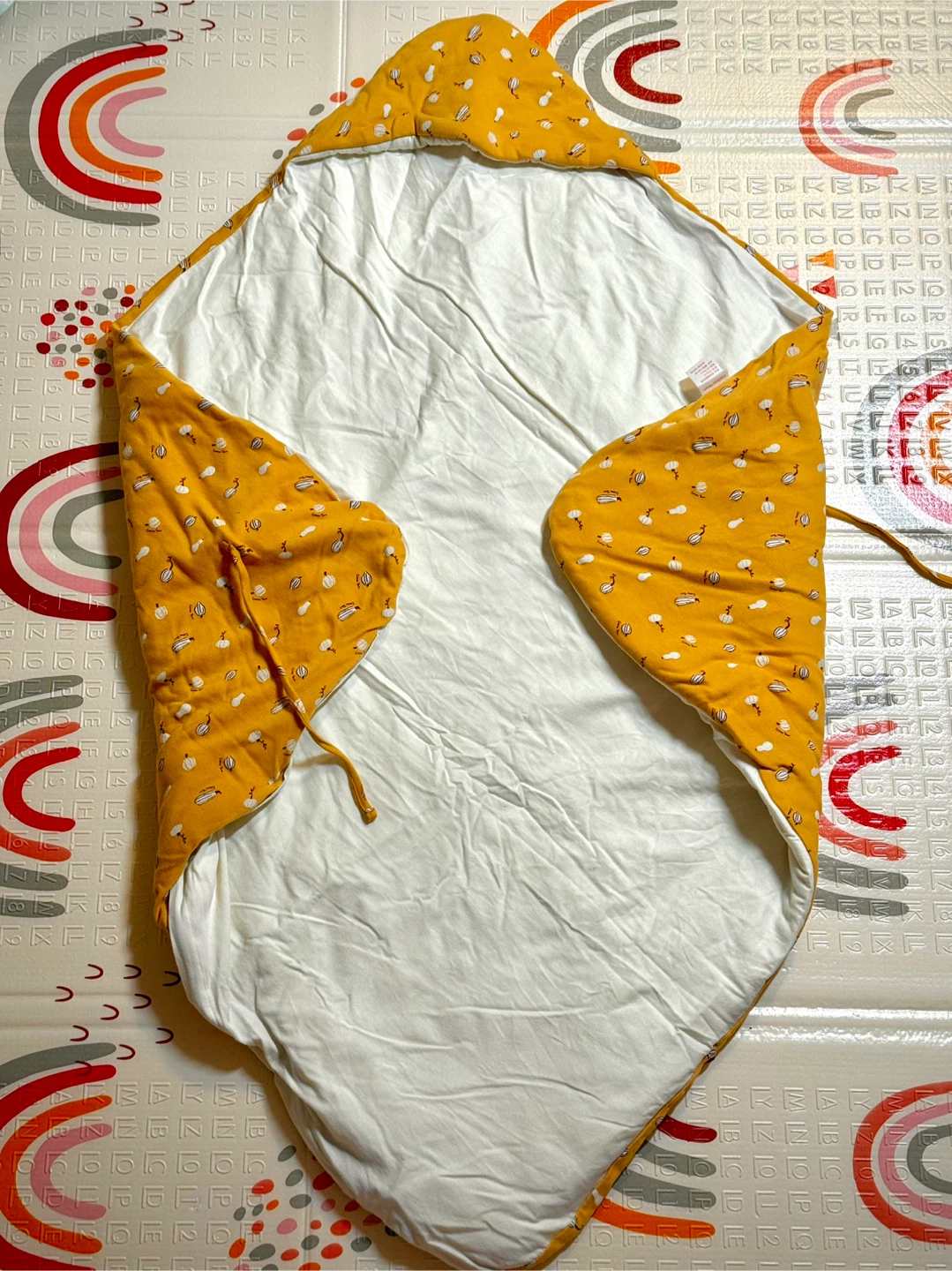 Brand New Hooded Baby Swaddle Blanket - photo 2