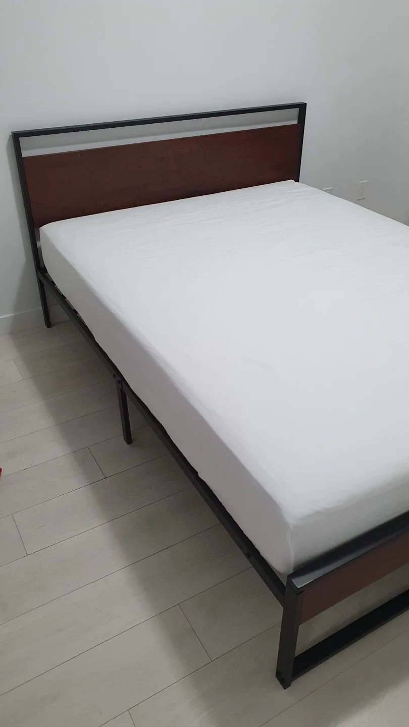 Pick-up til Nov 14th 🛌IKEA Haugesund Queen Mattress image indicator(3)