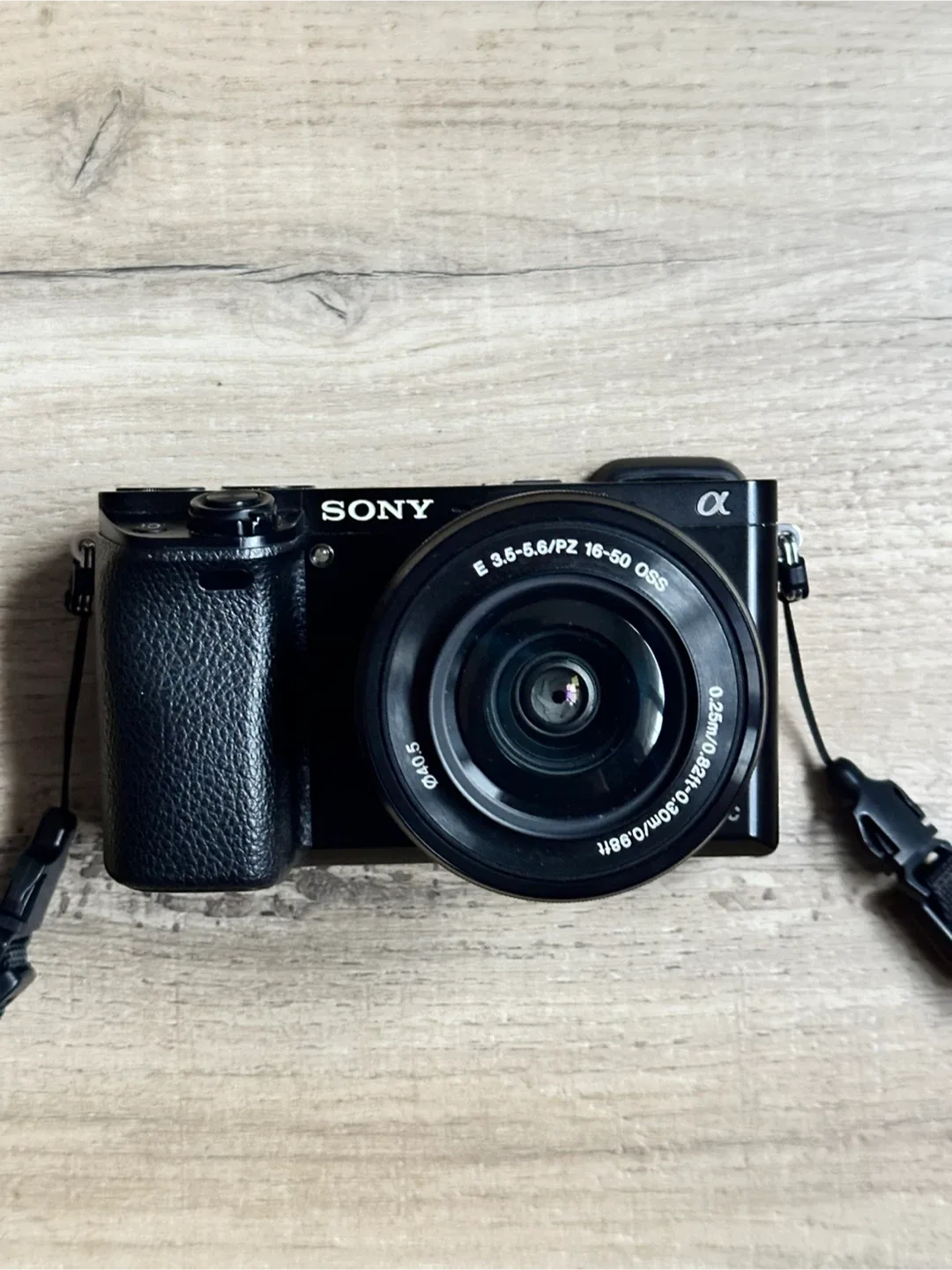 Sony Alpha a6000 Camera with Lens Kit image indicator(5)