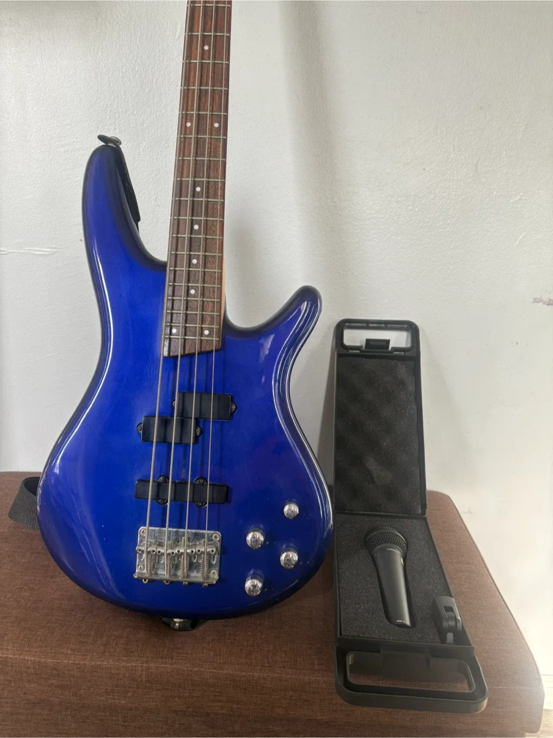 SGR by Schecter Electric Bass Guitar - Blue image indicator(3)