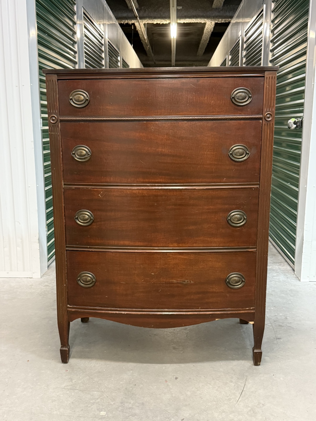 Vintage Brown Wood 5-Drawer Dresser