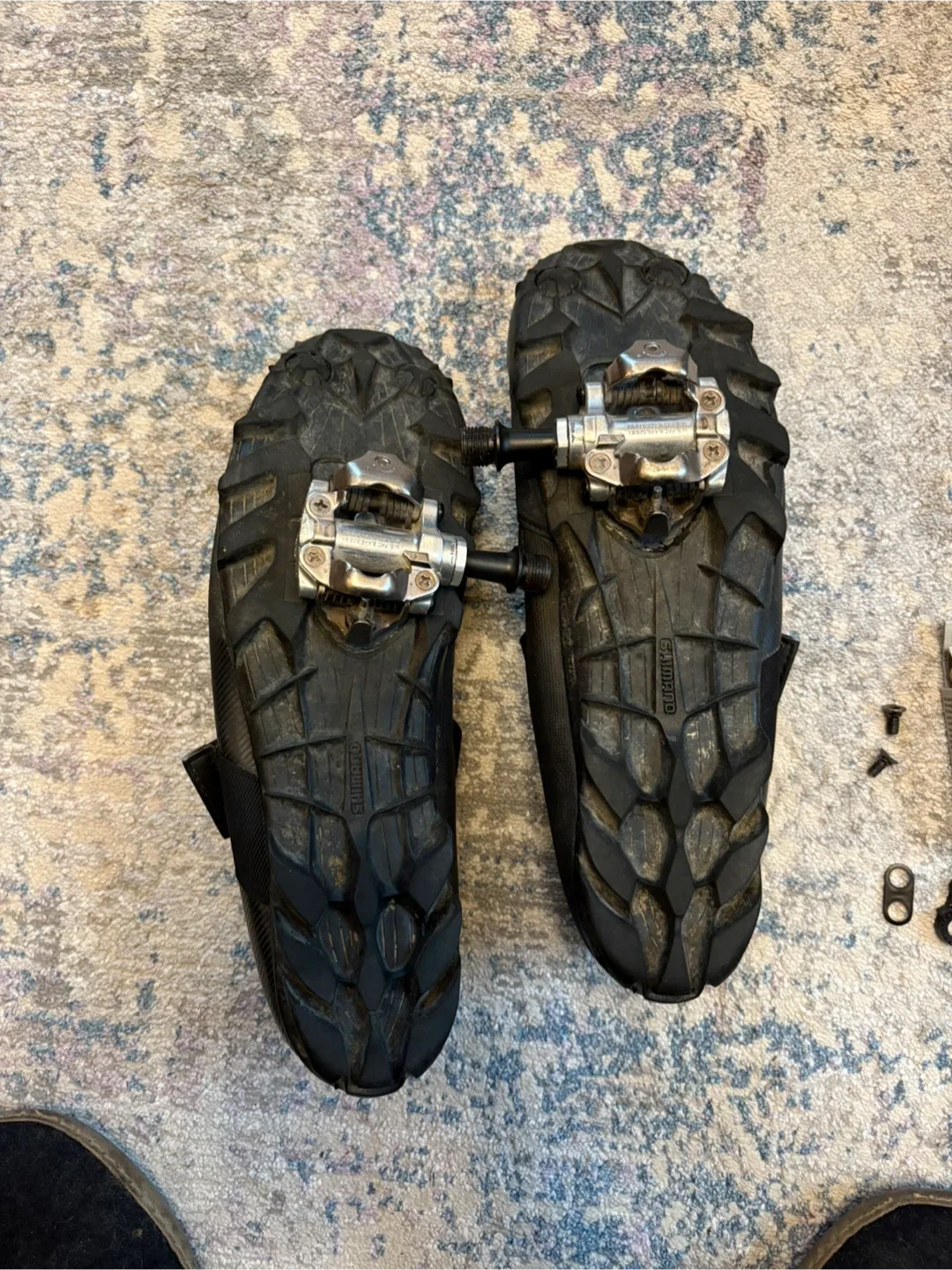Shimano Cycling Shoes with SPD Cleat Set image indicator(2)