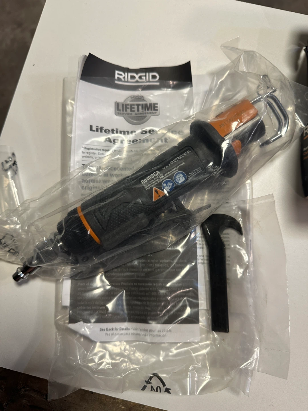 New RIDGID R040SCA Roofing Cutter