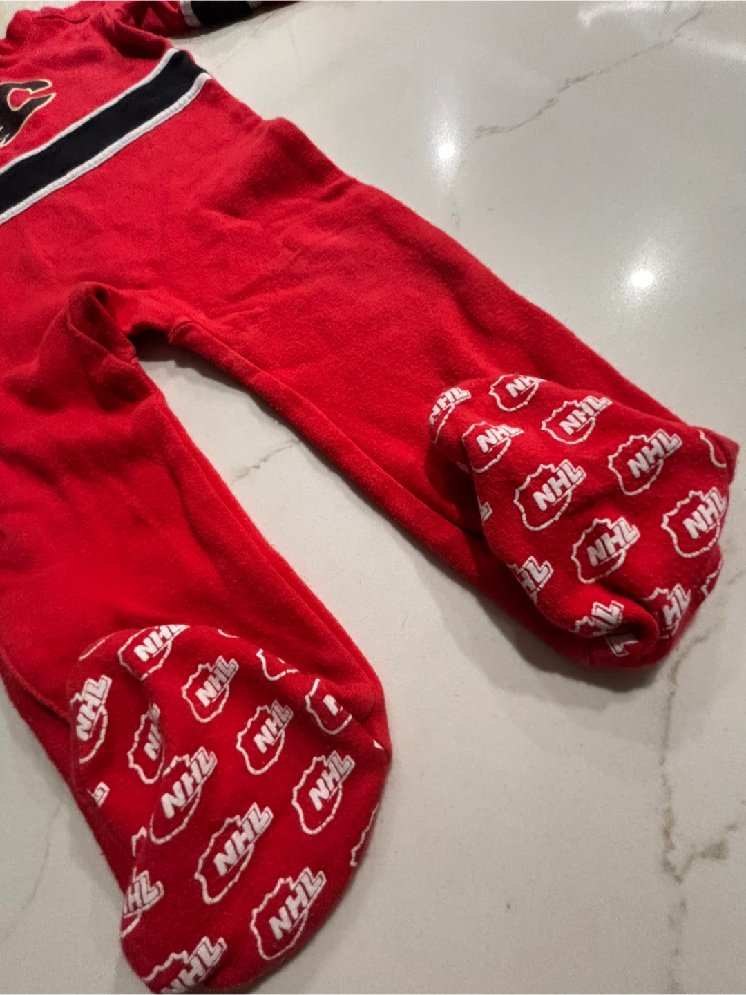 Calgary Flames 18M Footed Pajamas - photo 2