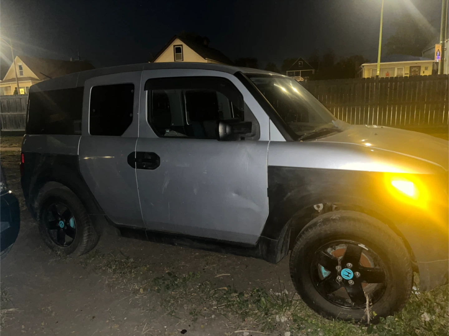 Honda Element SUV - photo 2