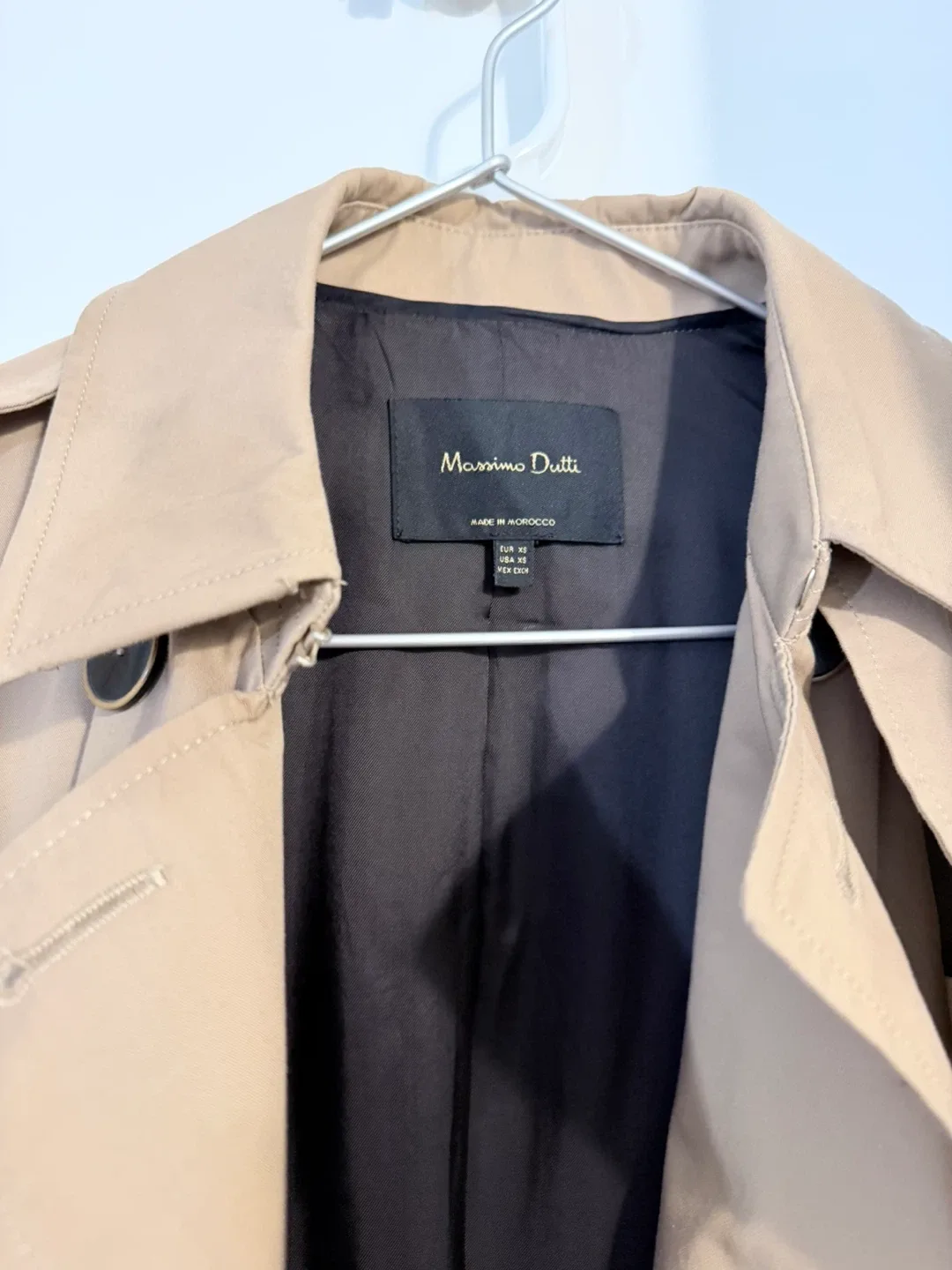 Massimo Dutti Trench Coat - Size XS image indicator(3)