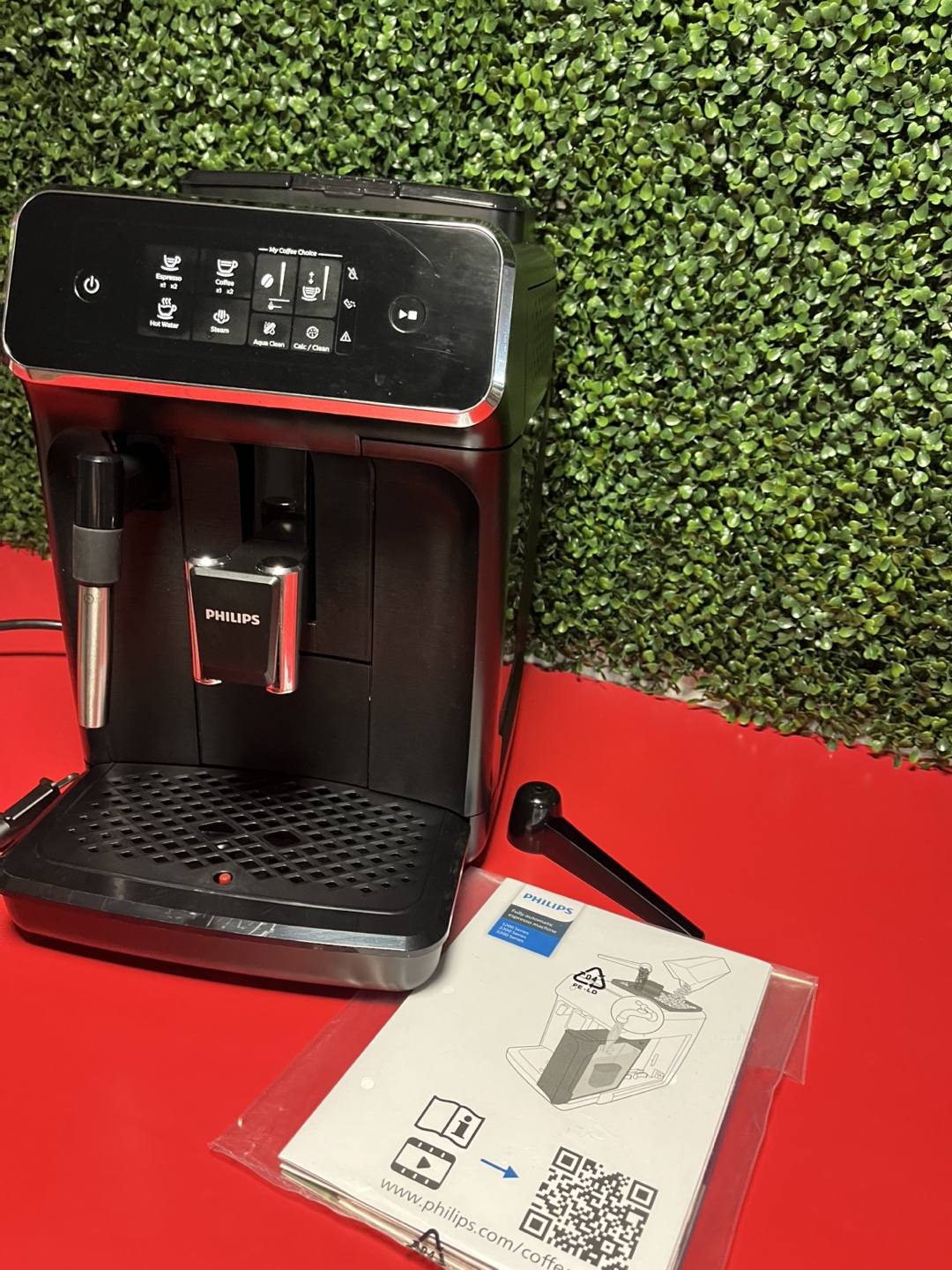 Philips 2200 Series Espresso Machine - Like New! - photo 4