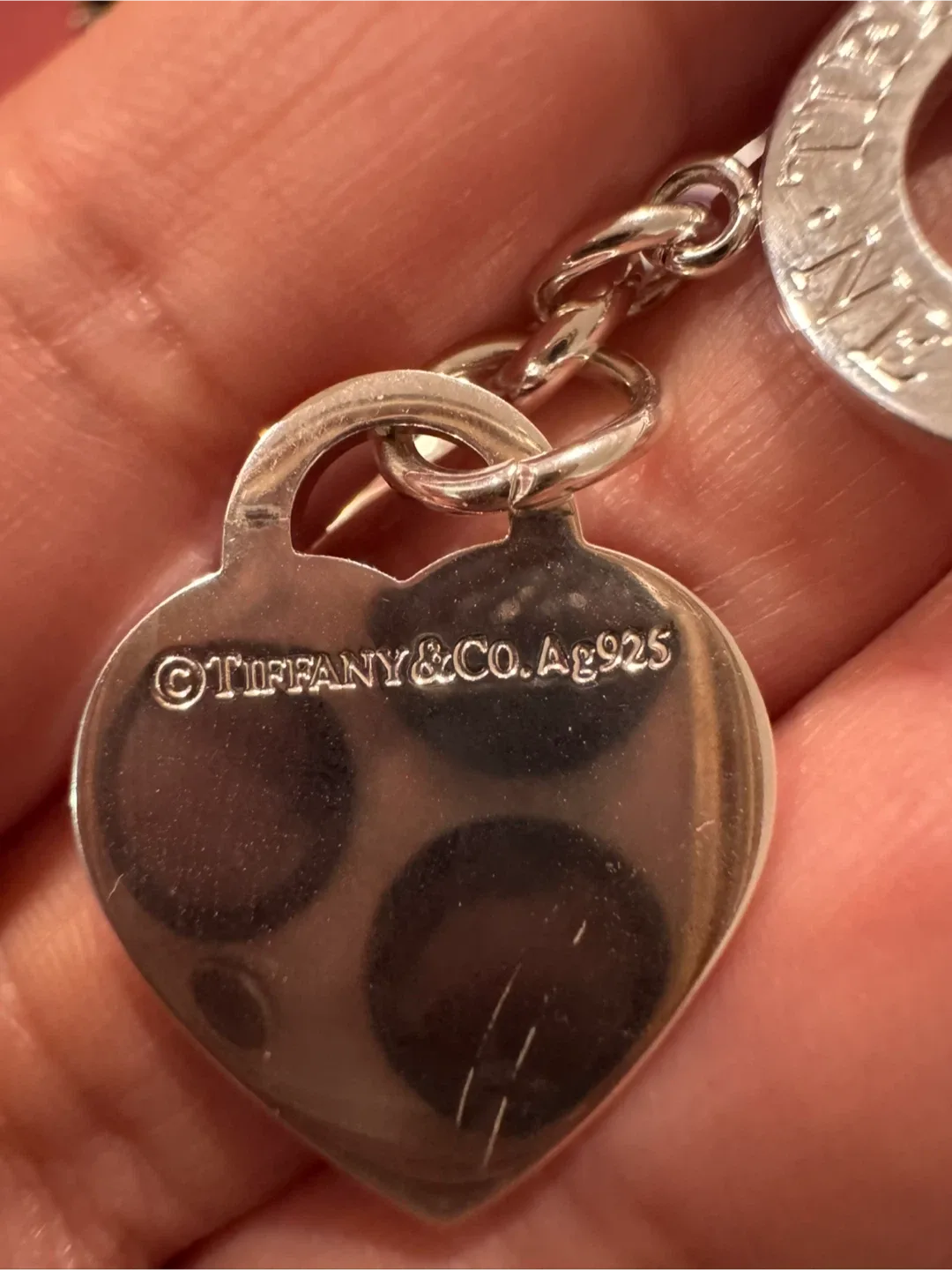 Tiffany & Co. Return to Tiffany Heart Tag Toggle Bracelet image indicator(2)