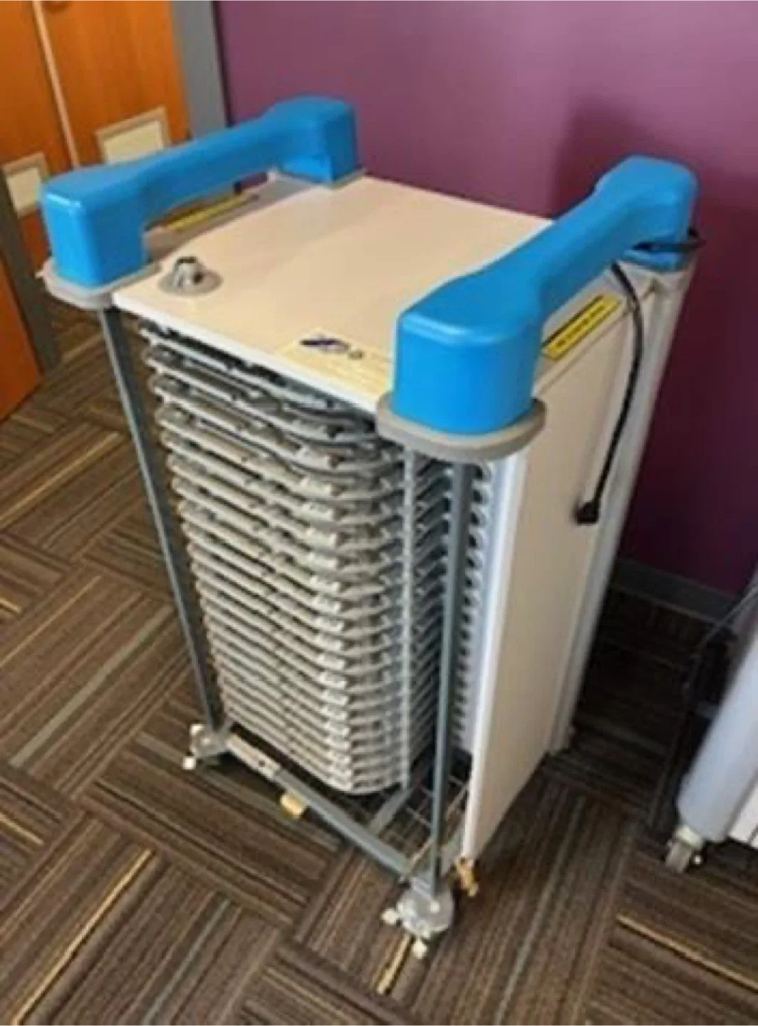 Laptop charging stations on wheels (2)