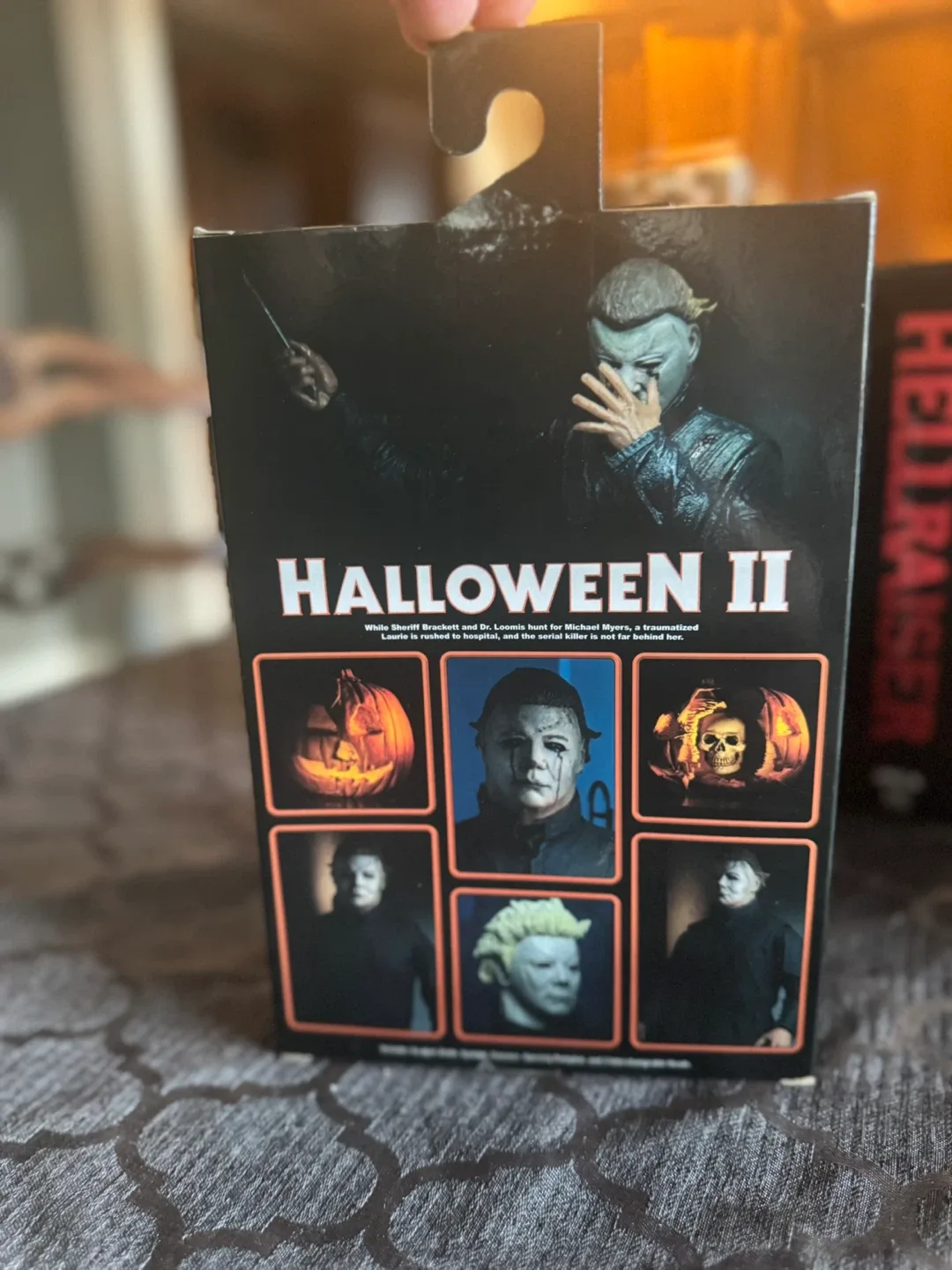 Halloween II Ultimate Michael Myers Action Figure image indicator(3)