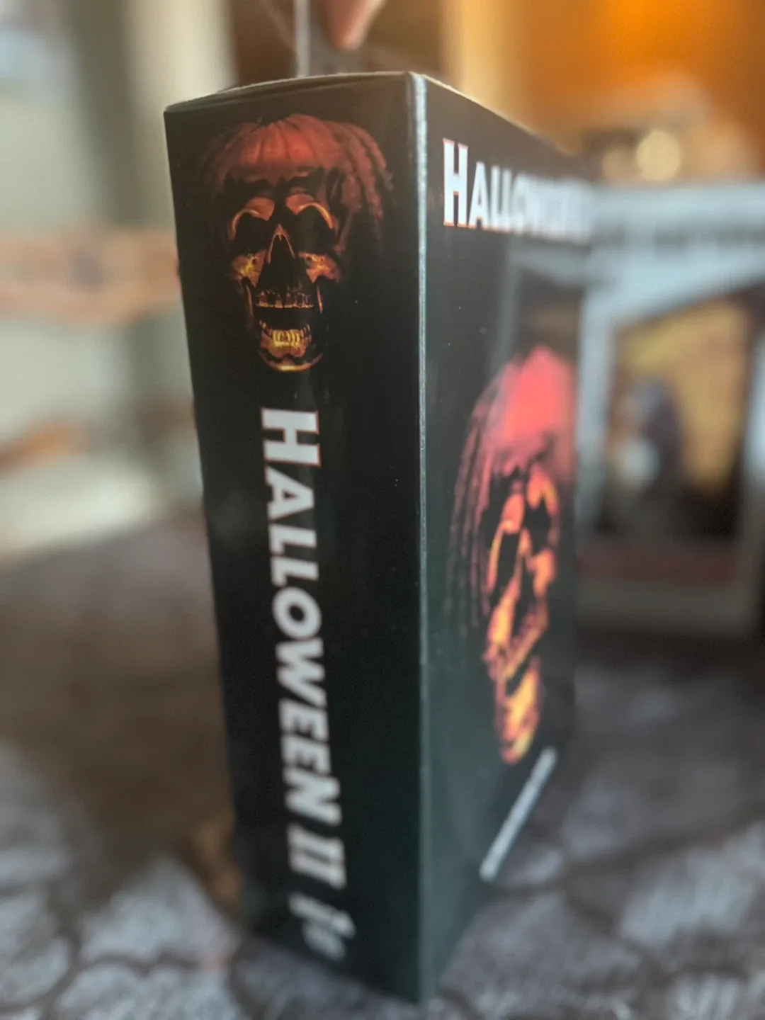 Halloween II Ultimate Michael Myers Action Figure image indicator(4)