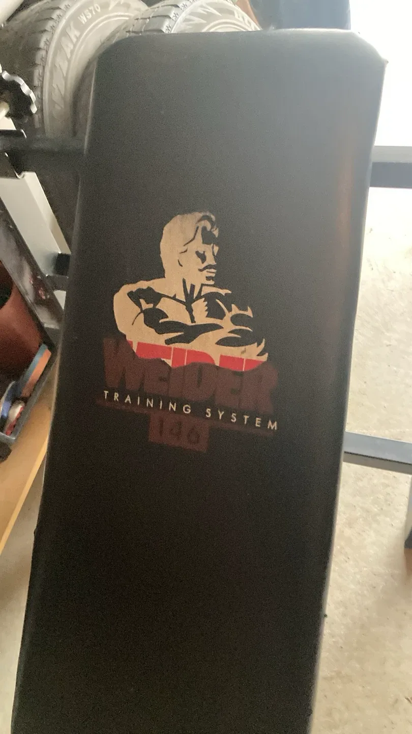 Weights and Bench image indicator(6)