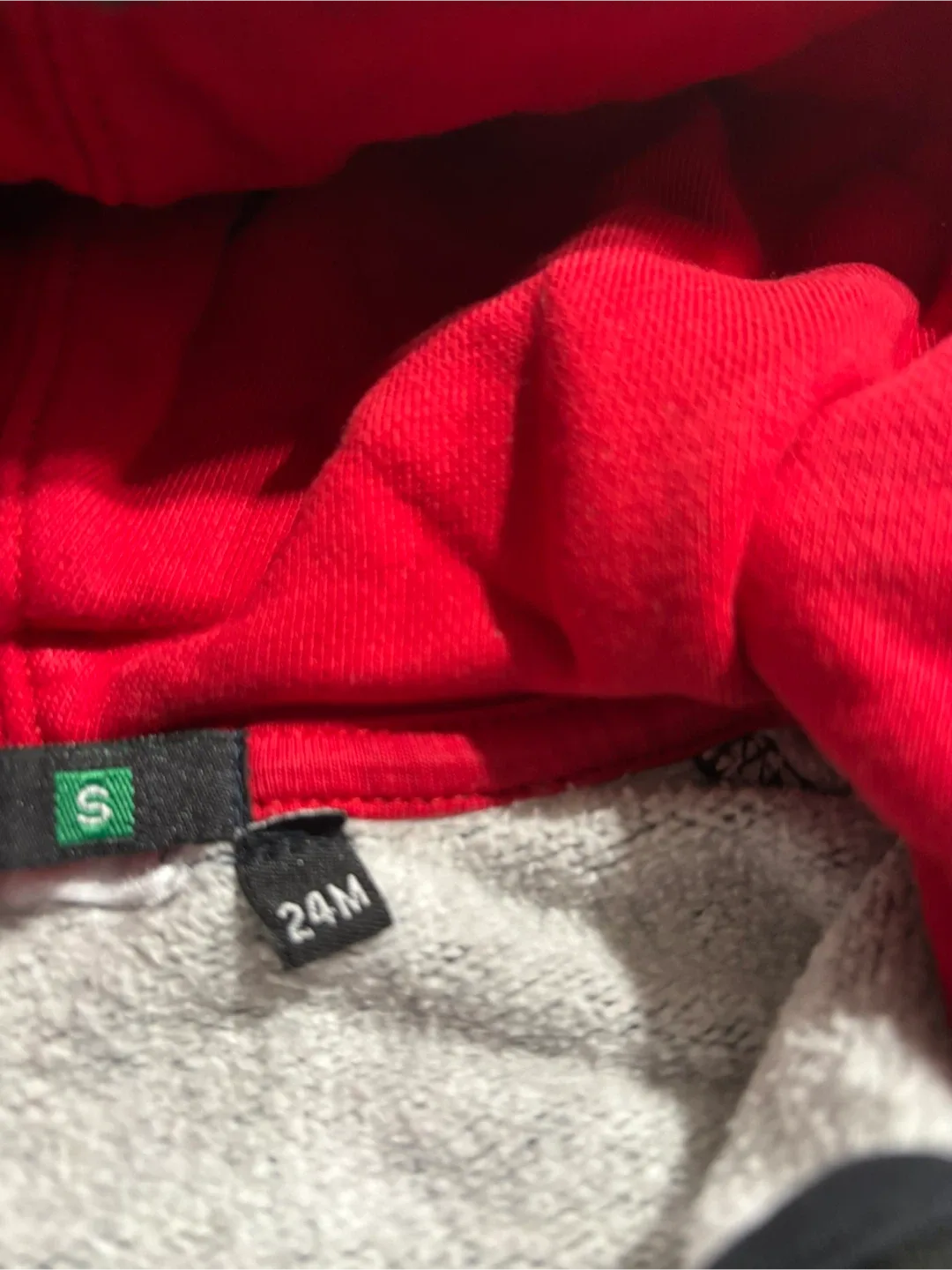 Canada Hoodie - Size 24M. image indicator(5)