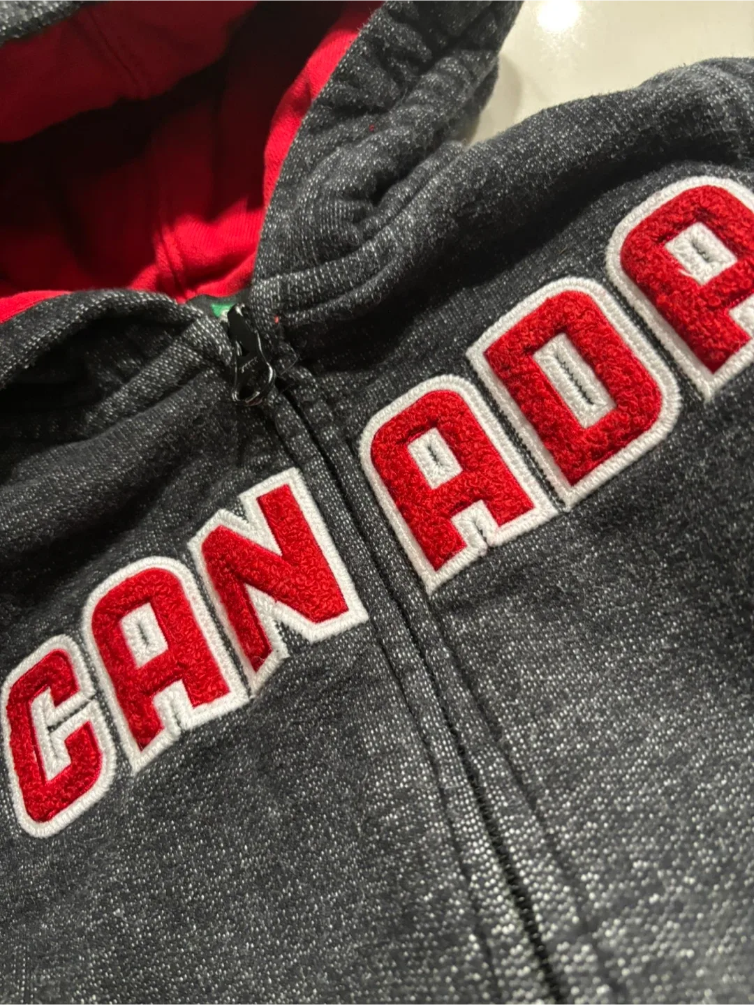 Canada Hoodie - Size 24M. image indicator(2)