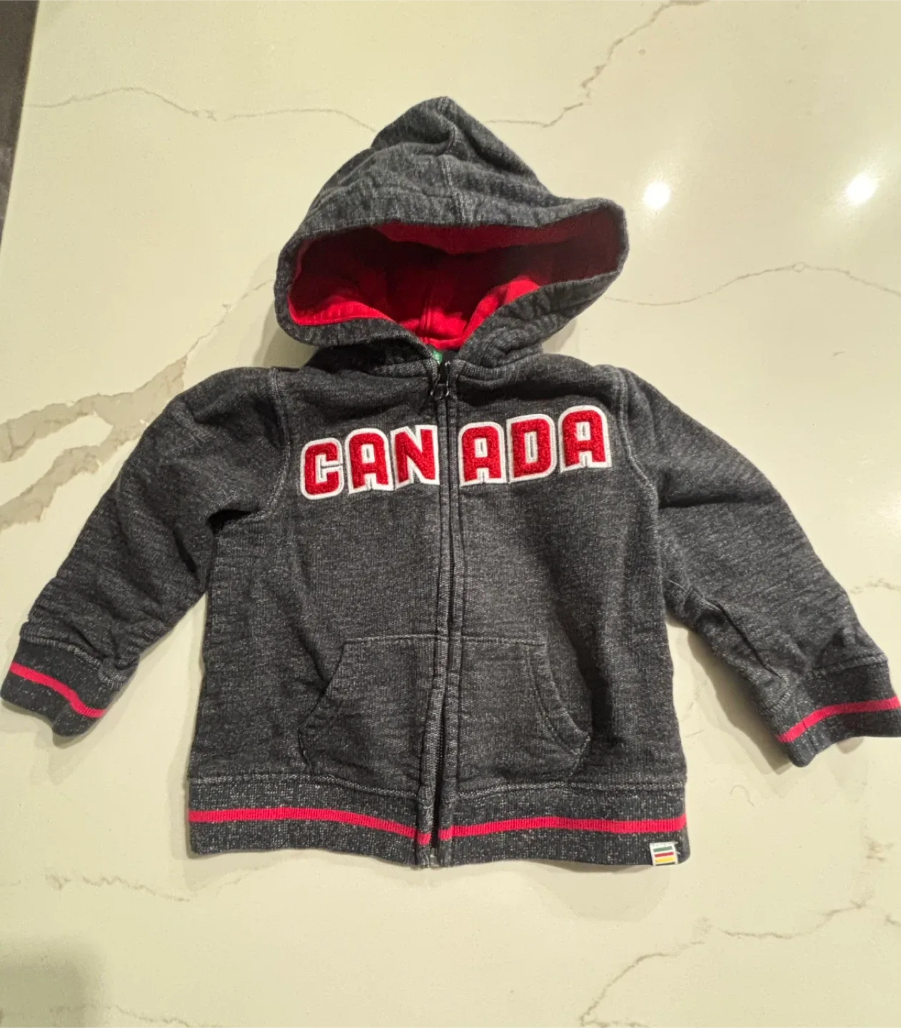 Canada Hoodie - Size 24M.