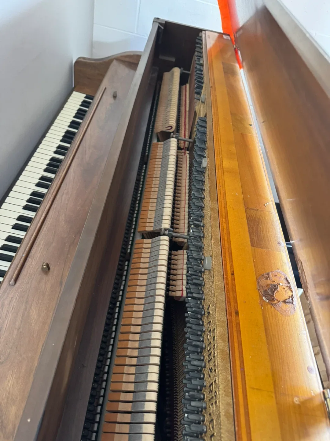 Old piano free image indicator(3)