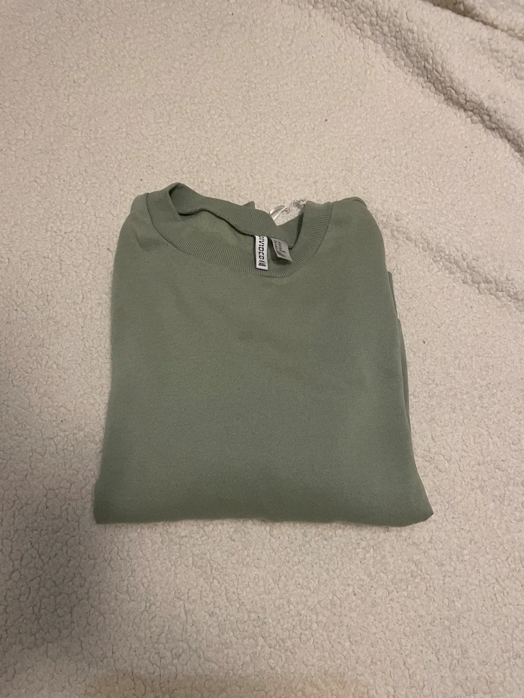 H&M Divided Green Sweatshirt 🥕 thumbnail