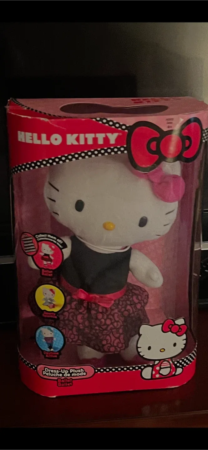 Hello Kitty Dress-Up Plush Ballet - New in Box! image indicator(3)