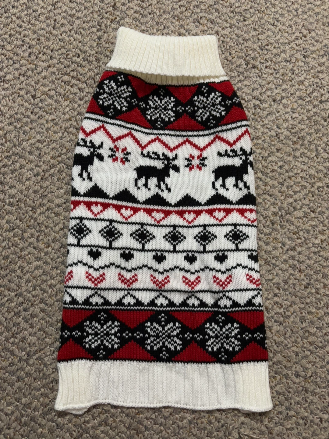 NEW Dog Christmas Sweater  (M) - tag removed but never used