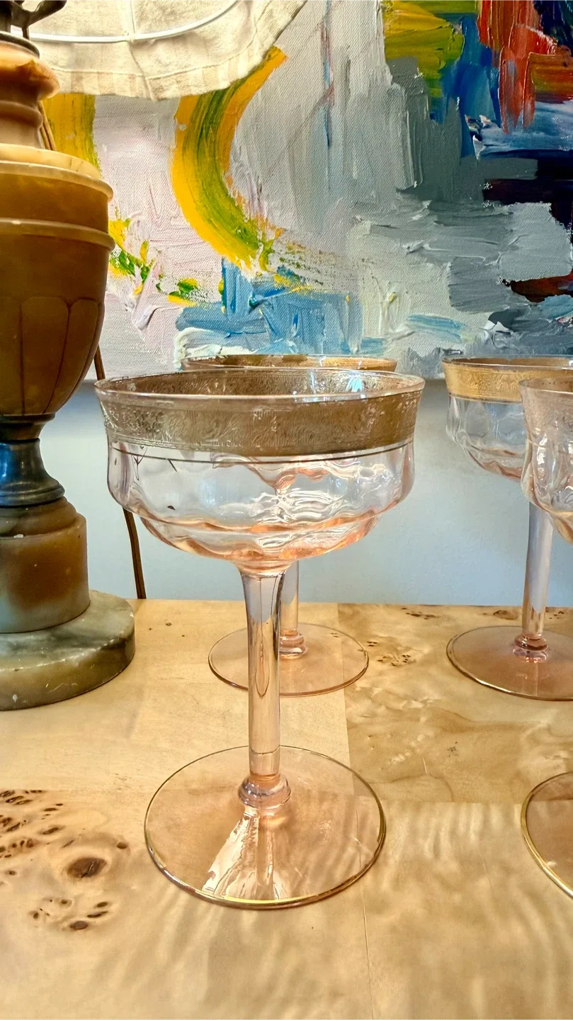 Set of 6 Vintage Pink Champagne Glasses image indicator(3)