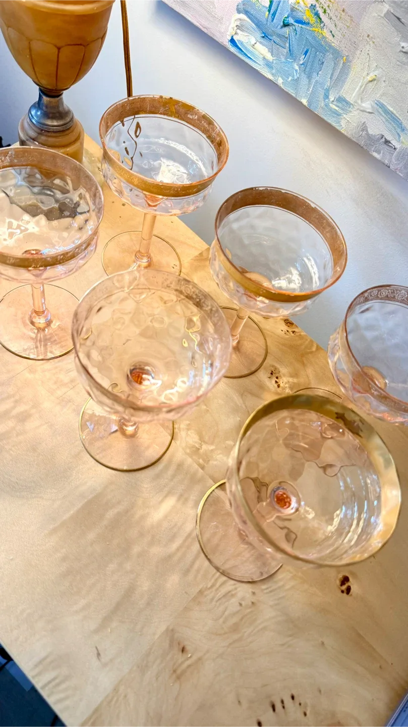 Set of 6 Vintage Pink Champagne Glasses image indicator(2)
