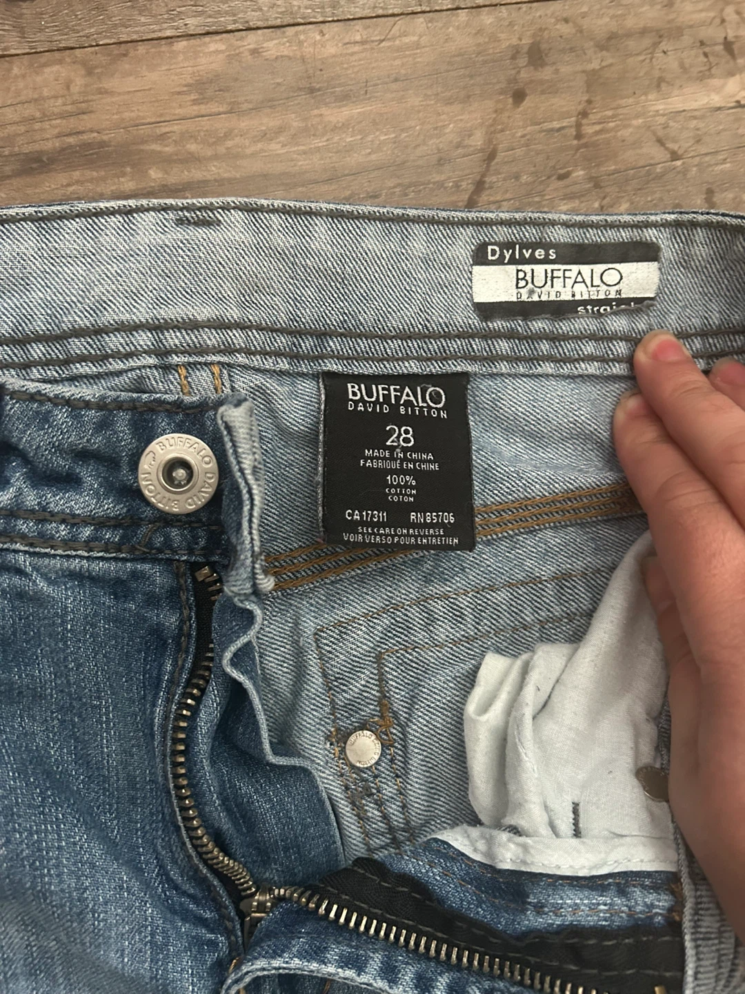 Buffalo David Bitton Dylves Jeans Size 28 - photo 3
