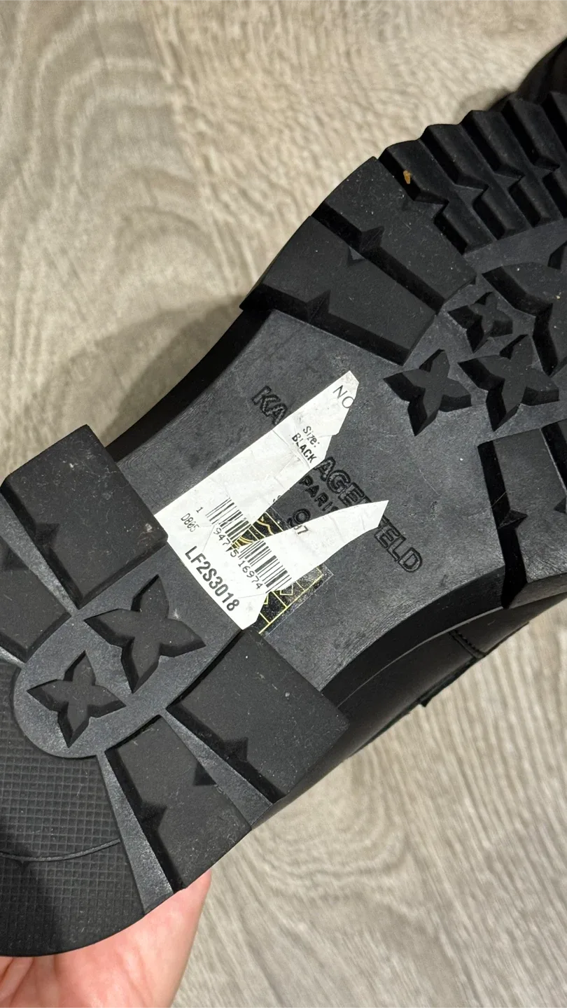 Karl Lagerfeld Men’s Lug Sole Penny Loafer image indicator(9)