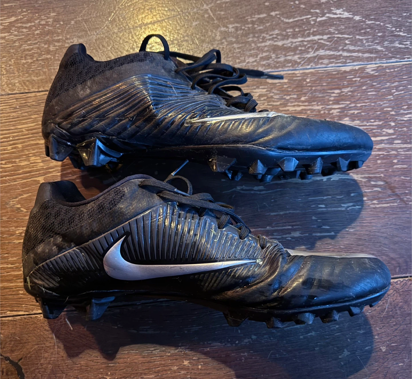 Nike Football Cleats, US 10.5 - photo 3