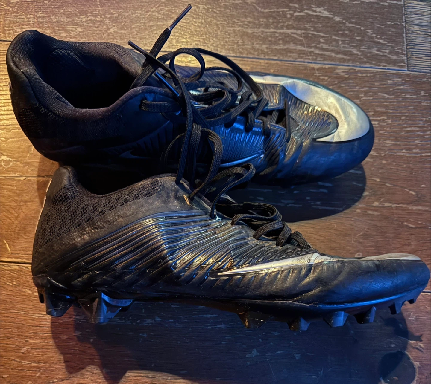 Nike Football Cleats, US 10.5 - photo 4