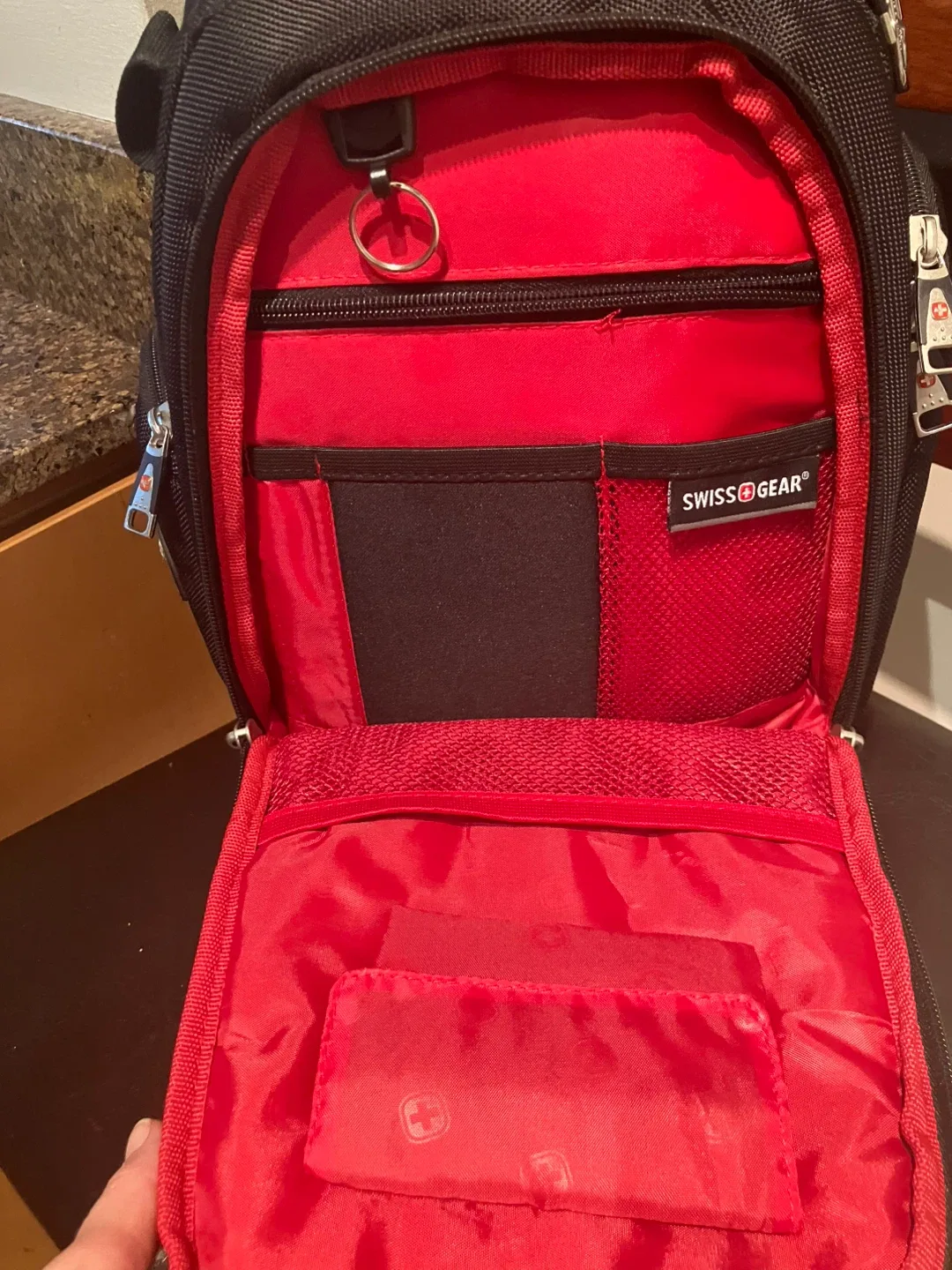 SwissGear Black Cross body Bag, camera bag image indicator(3)