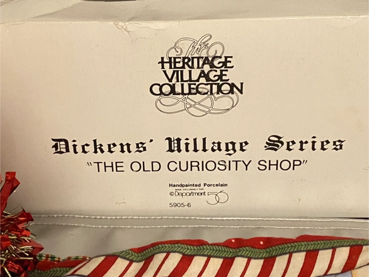 1987 Dickens light up “Old Curiosity Shop” Vintage Collection! image indicator(2)