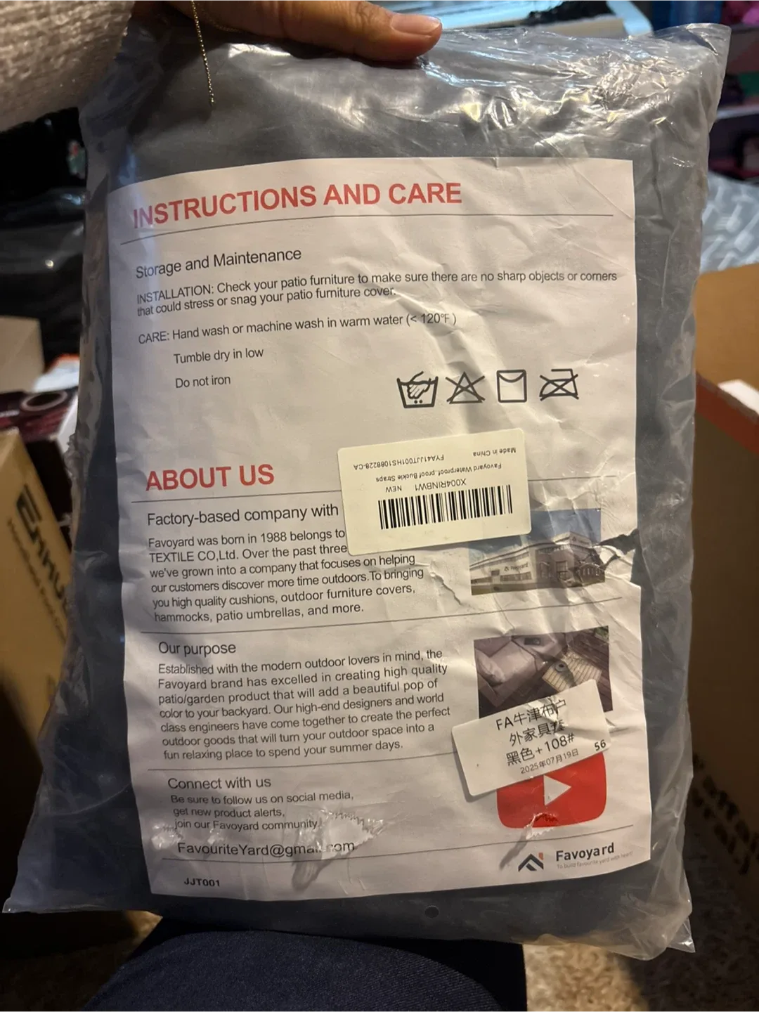 Favoyard Patio Furniture Cover - Black, 108"L image indicator(3)