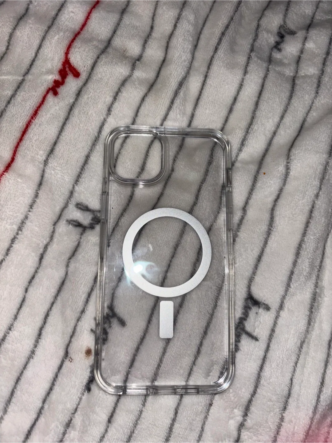 OtterBox Symmetry+ iPhone 14 Plus Case - Clear image indicator(2)