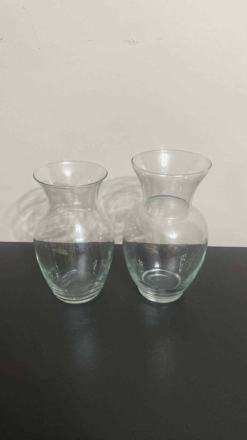 Clear Glass Vase - 11 Inches Tall
