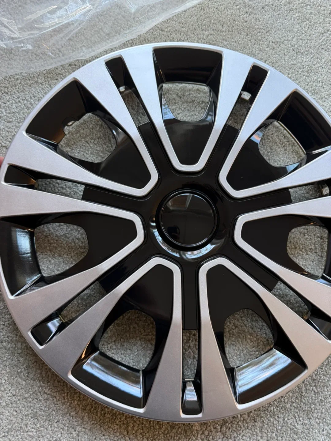 New 15" Car Wheel Covers - Set of 4 image indicator(4)